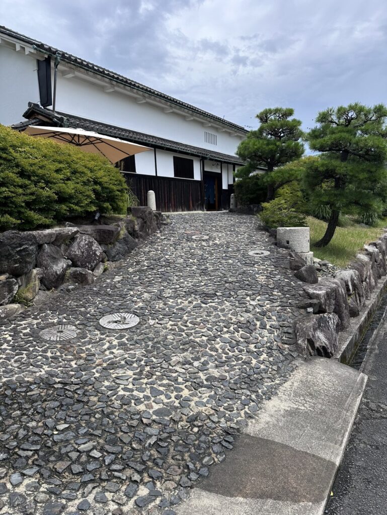 みやけ 旧鴻池邸表屋外観